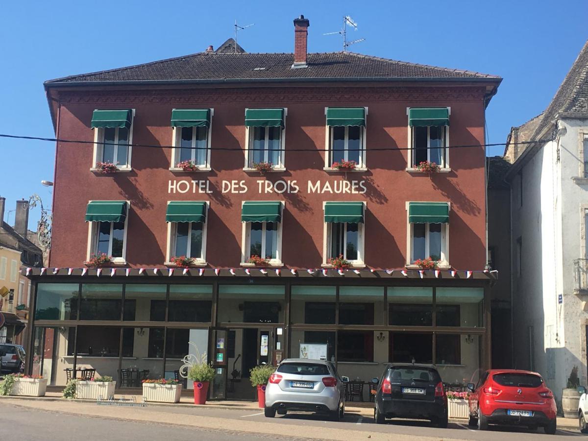 Hotel-Restaurant Les Trois Maures Verdun-sur-le-Doubs Exterior foto